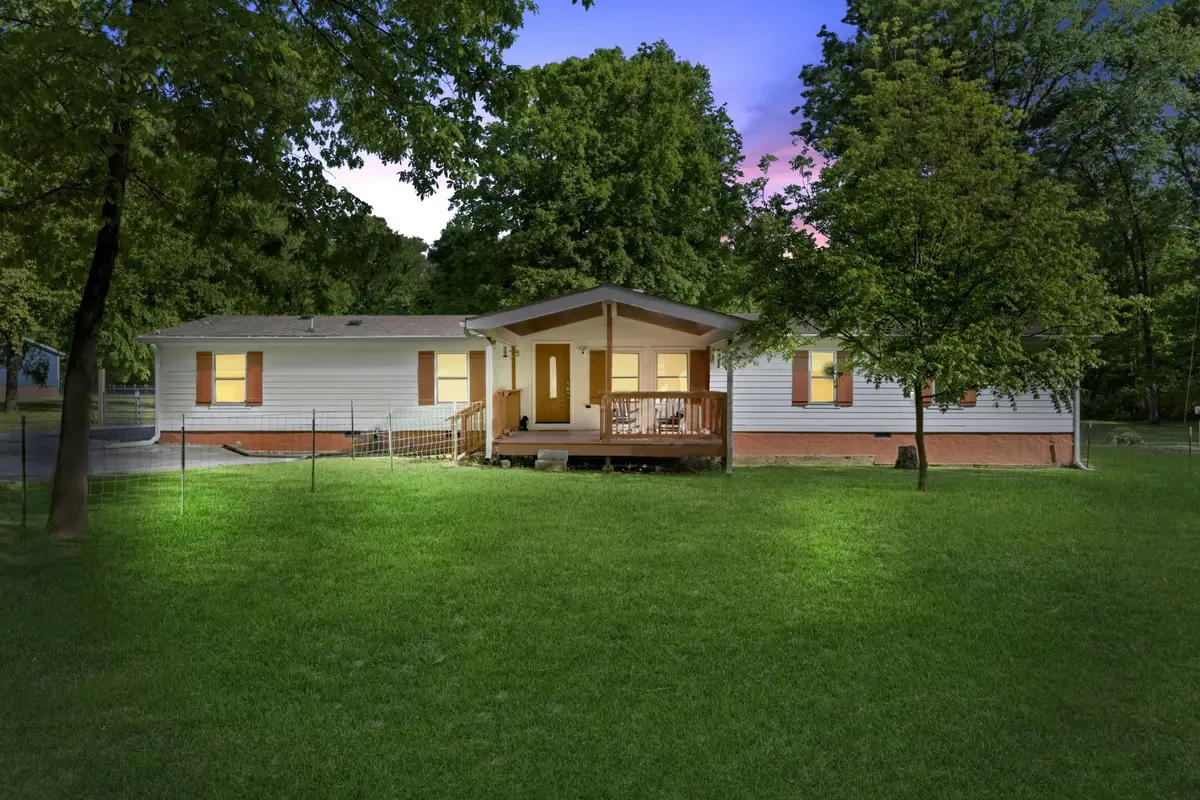 2840 Newcut Rd, Columbia, TN 38401 - #1