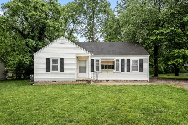 304 4th Ave, Murfreesboro, TN 37130