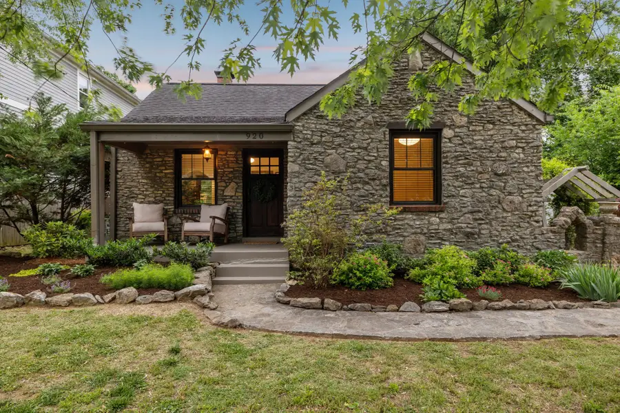 920 Carolyn Ave, Nashville, TN 37216 - #2