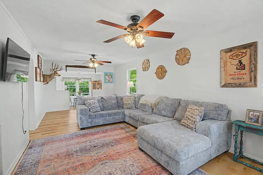 175 Gentry Gray Rd, Cadiz, KY 42211 - #3