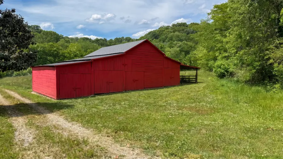 111 Buford Hughey Rd, Dellrose, TN 38453 - #2