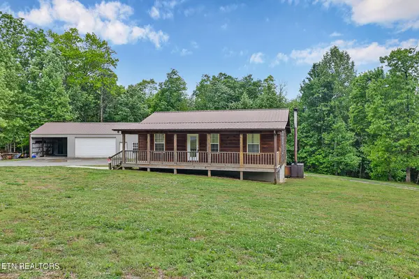 381 Lowe Rd, Jamestown, TN 38556