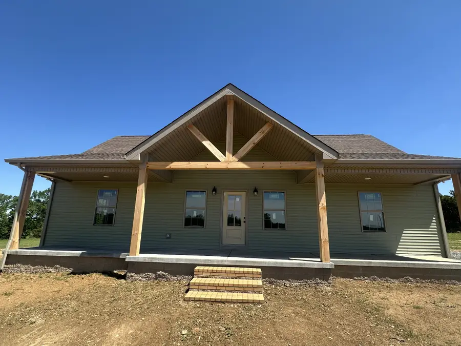 82 Wl White Ln, Red Boiling Springs, TN 37150 - #3