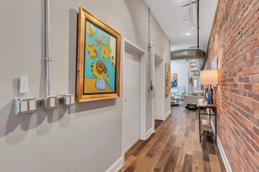 208 3rd Ave N #500, Nashville, TN 37201 - #3