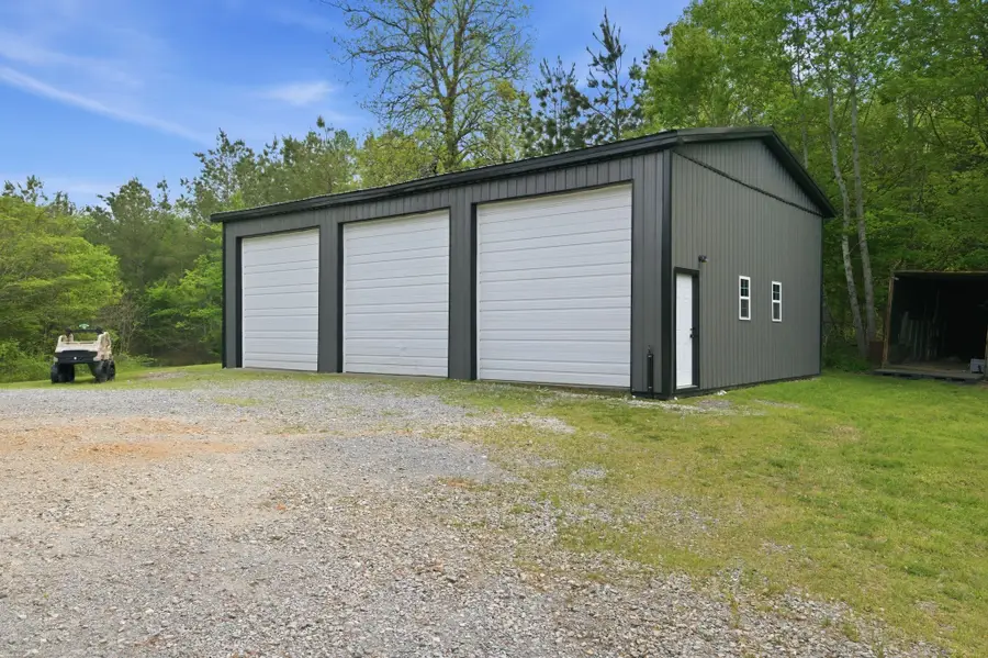 1850 Little Bartons Creek Rd, Cumberland Furnace, TN 37051 - #3