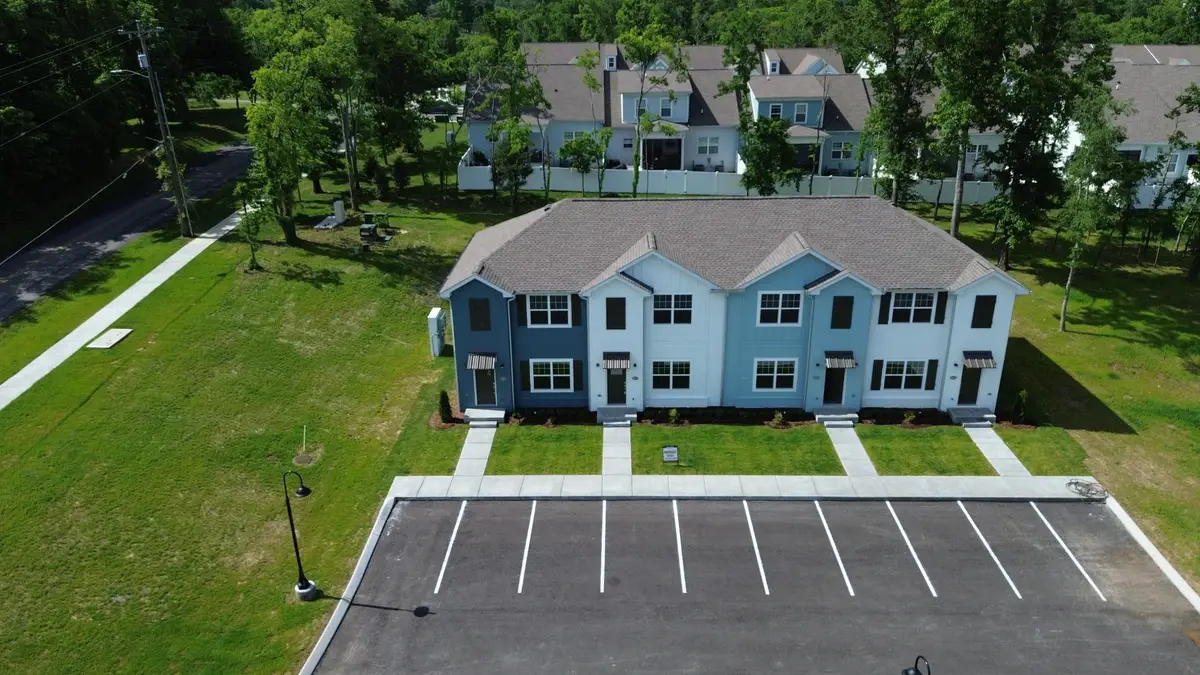 1136 Lock 4 Rd, Gallatin, TN 37066 - #1