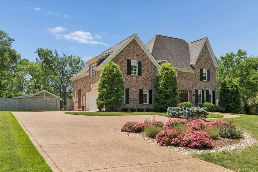755 Bresslyn Rd, Nashville, TN 37205 - #2
