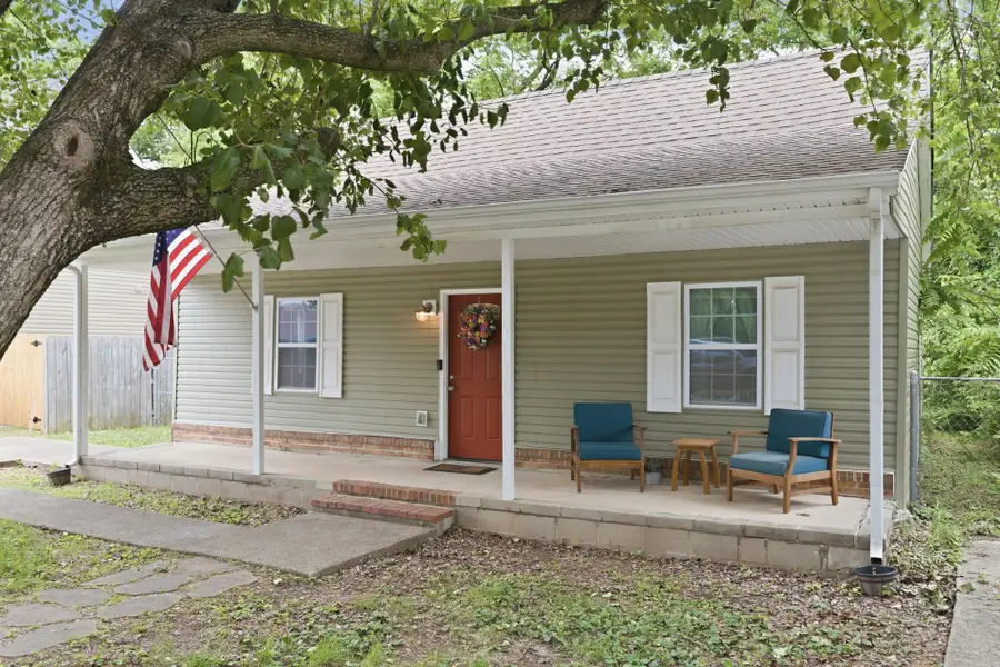 627 E Sevier St, Murfreesboro, TN 37130 - #3