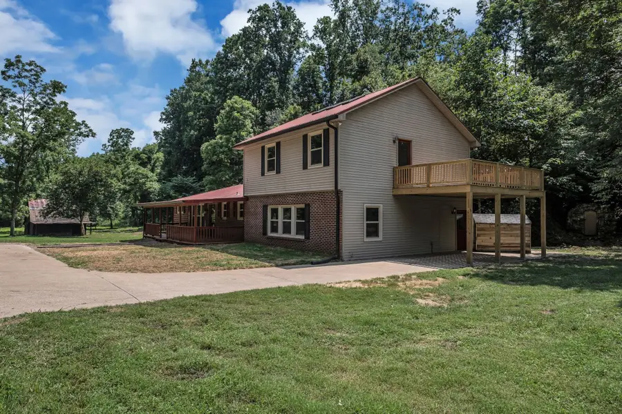 5940 Hassells Creek Ln, Lyles, TN 37098 - #2