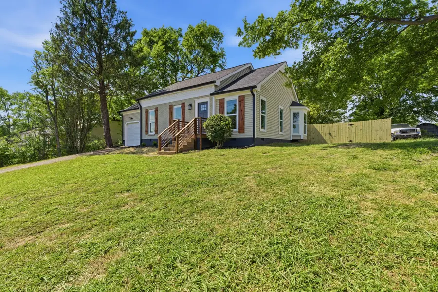737 Heritage Dr, Madison, TN 37115 - #3