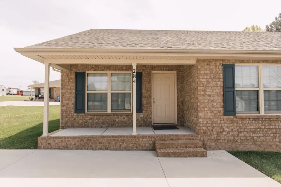 282 Hunt St, Manchester, TN 37355 - #3