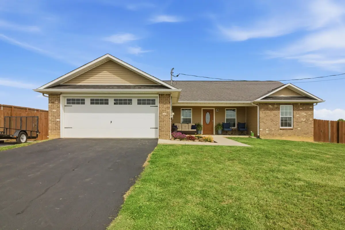 630 Privet Dr, Dandridge, TN 37725 - #1