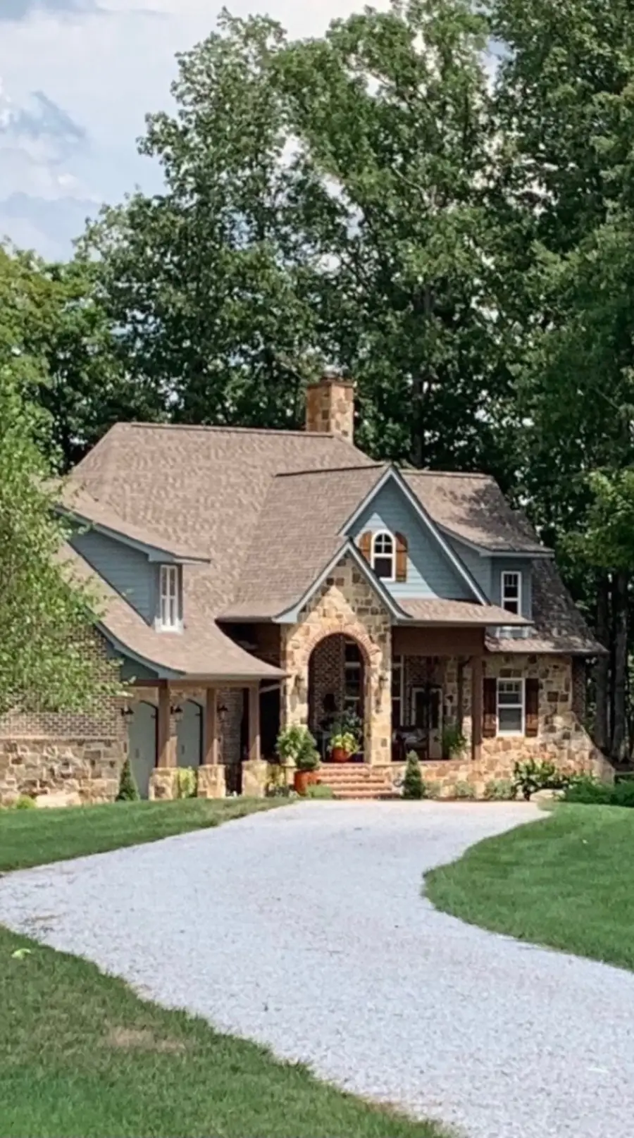 101 Canary Ln, Estill Springs, TN 37330 - #2