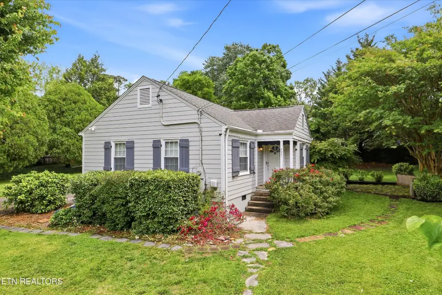 4061 Sequoyah Ave, Knoxville, TN 37919 - #3