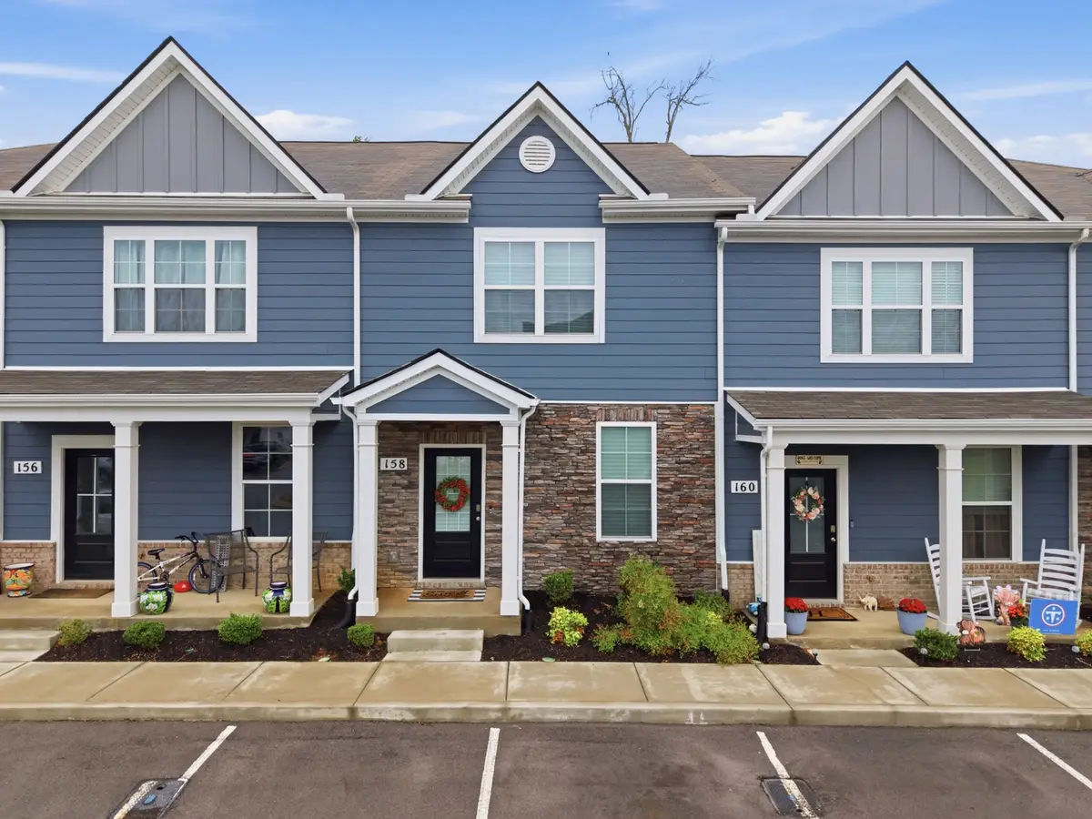 158 Grayson Cir, Chapel Hill, TN 37034 - #1