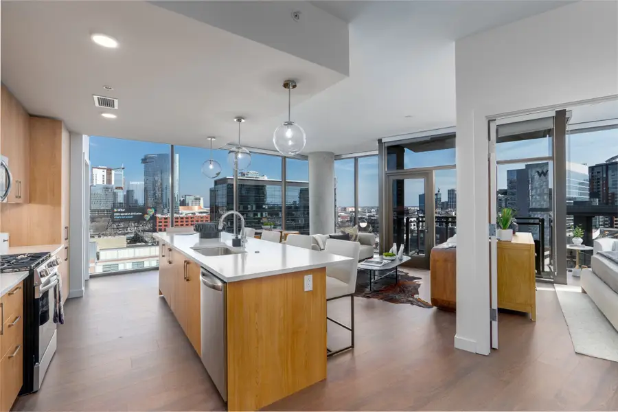 1212 Demonbreun St #B3 (I), Nashville, TN 37203 - #2