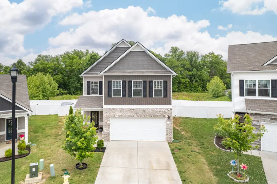 348 Geneva Ln, Columbia, TN 38401 - #2