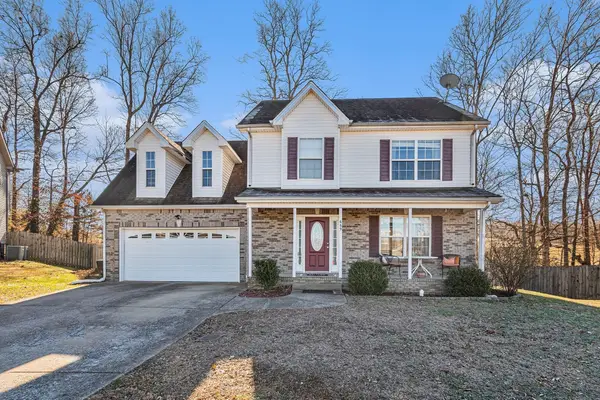 669 Wolfchase Ct, Clarksville, TN 37042