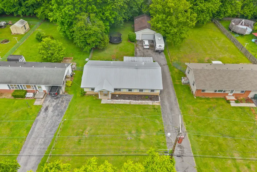 112 Pardue Ln, Hopkinsville, KY 42240 - #2