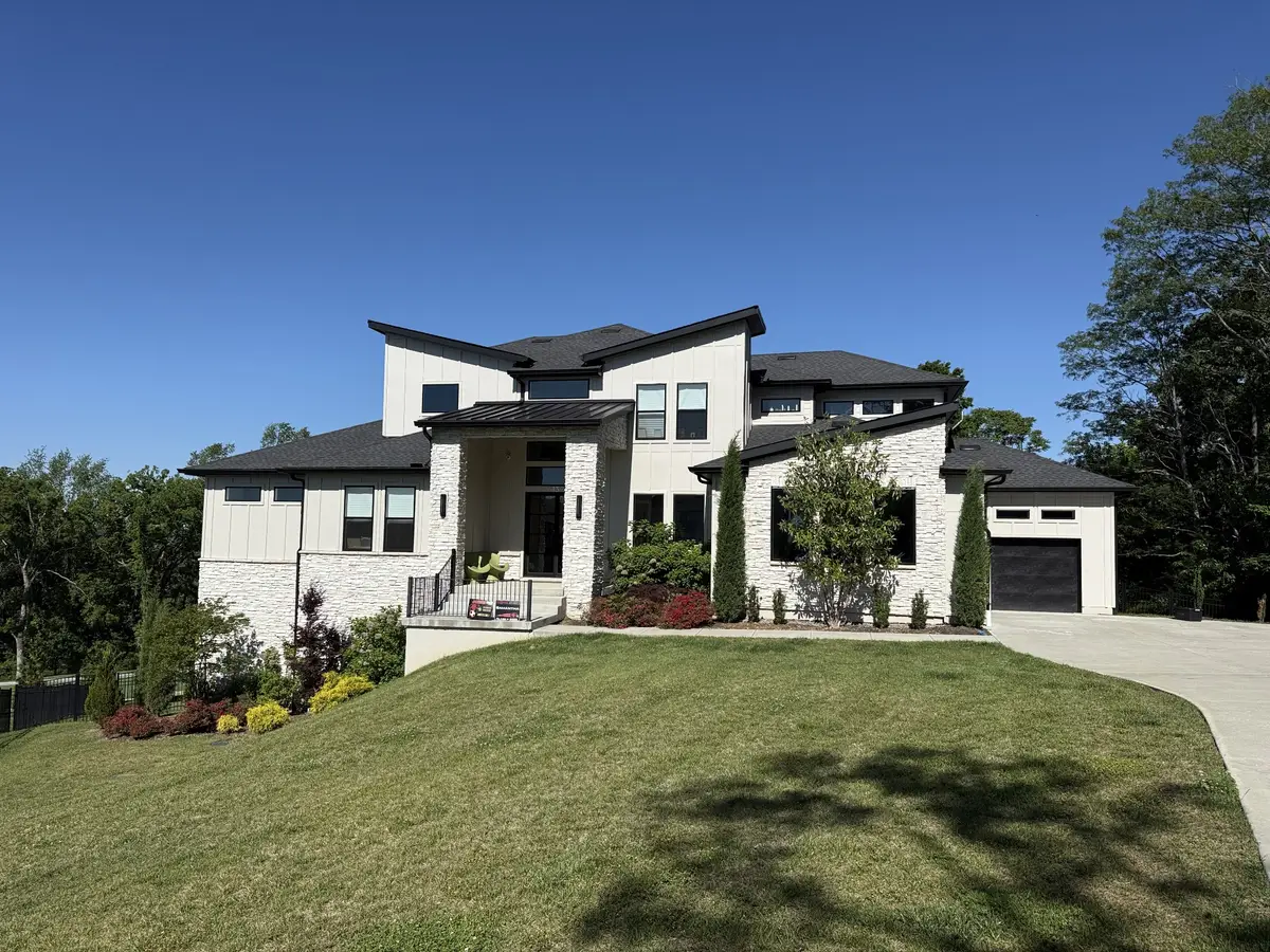 6132 Lookaway Cir, Franklin, TN 37067 - #1