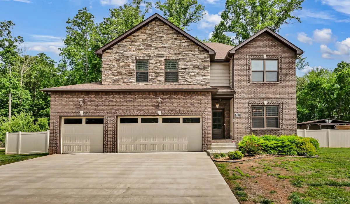 307 Hemp Ct, Clarksville, TN 37042 - #1