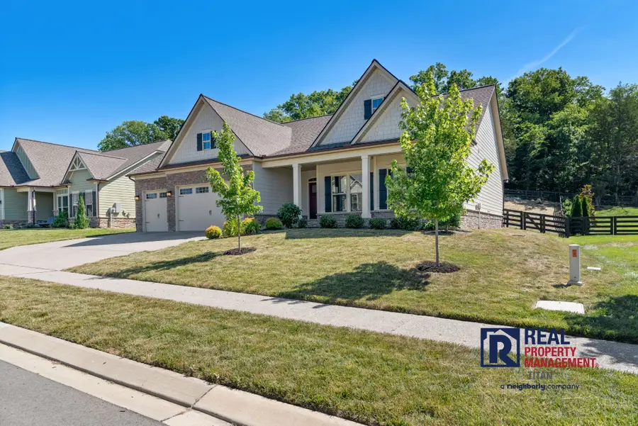 7208 Sky Meadow Dr, College Grove, TN 37046 - #2