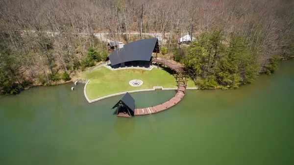 7 Long Mountain, McMinnville, TN 37110
