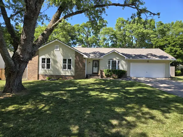 308 Stonegate Dr, Franklin, TN 37064