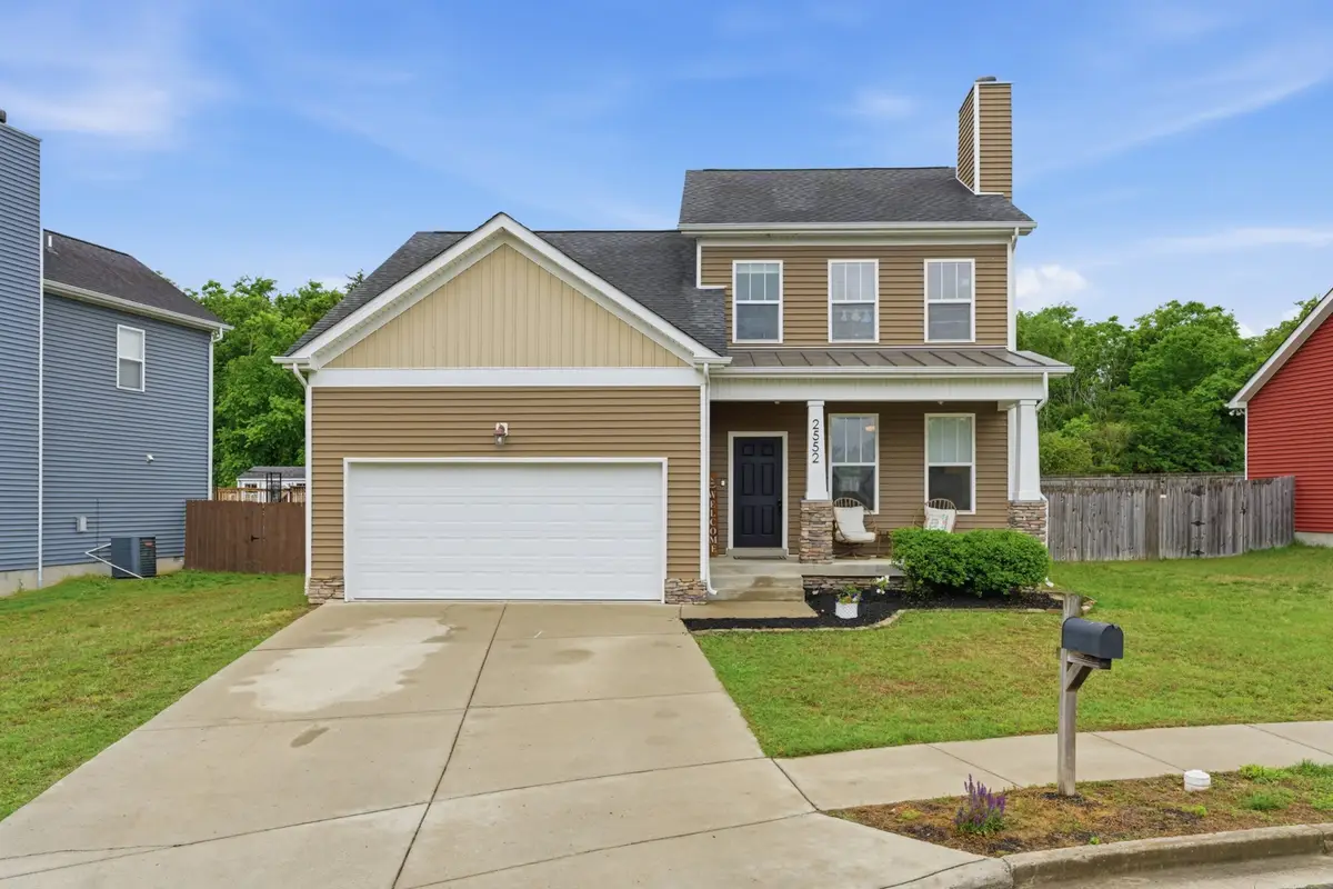 2552 Val Marie Dr, Madison, TN 37115 - #1