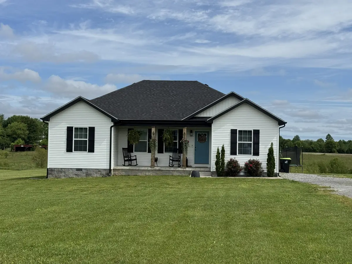3130 Stokes Chapel Rd, Elkton, KY 42220 - #1