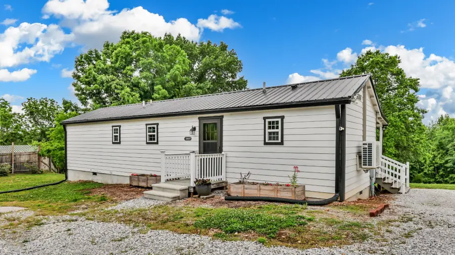 3467 Luther Ragan Rd, Palmyra, TN 37142 - #3