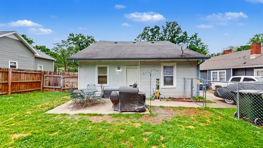 161 E Winchester St, Gallatin, TN 37066 - #2