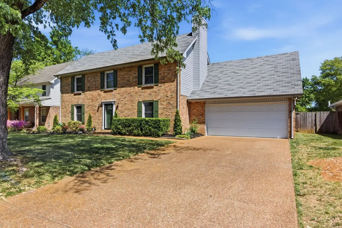 609 Sugartree Ln, Franklin, TN 37064 - #1