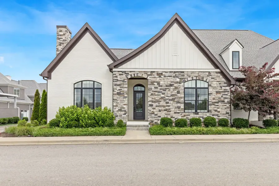 405 Flag Court, Gallatin, TN 37066 - #2