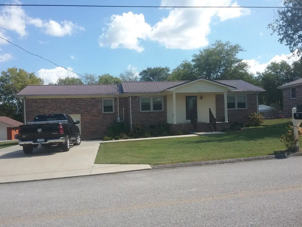 215 Curtis Ave, Alexandria, TN 37012 - #1