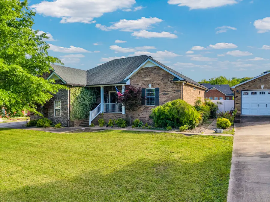 148 Pin Oak Dr, Woodbury, TN 37190 - #2