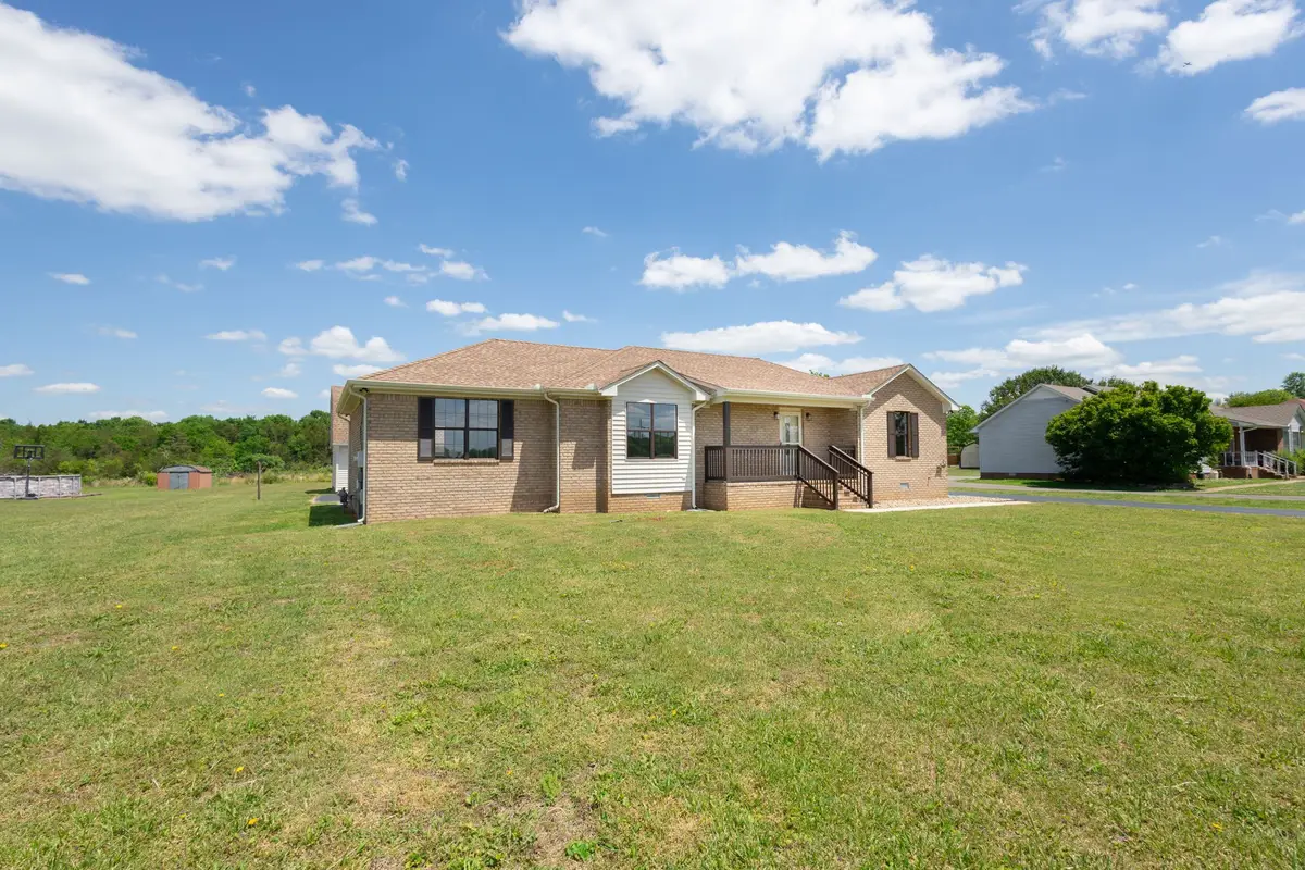 2932 Midland Rd, Shelbyville, TN 37160 - #1