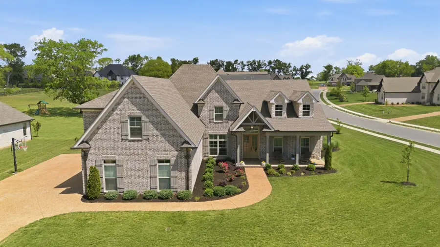 359 Broughton St, Gallatin, TN 37066 - #2