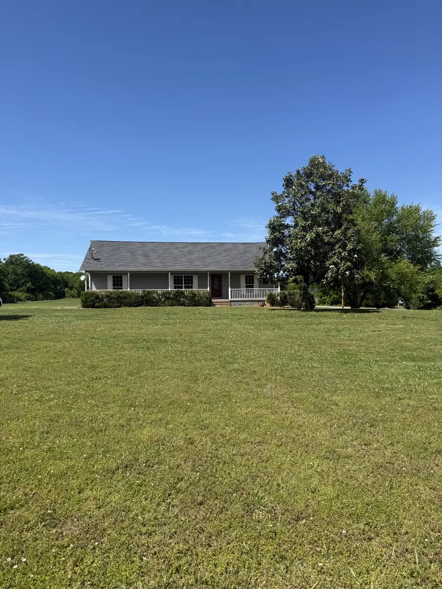 126 Simmons Ln, Shelbyville, TN 37160 - #3