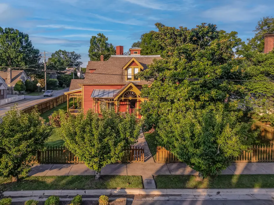 305 4th Ave S, Franklin, TN 37064 - #3