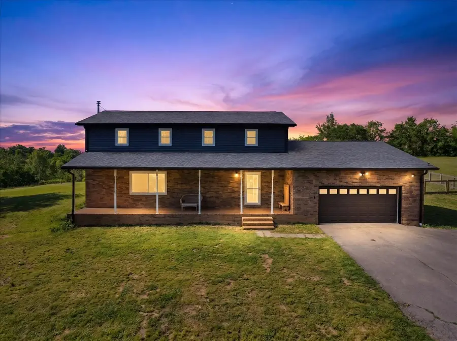 2072 Mcmahan Hollow Rd, Pleasant View, TN 37146 - #2
