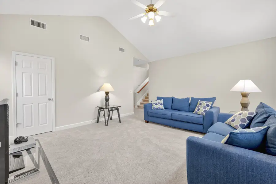 105 Lighthouse Cir, Hendersonville, TN 37075 - #3