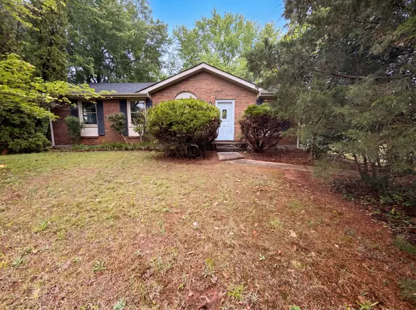 587 Lafayette Rd, Clarksville, TN 37042