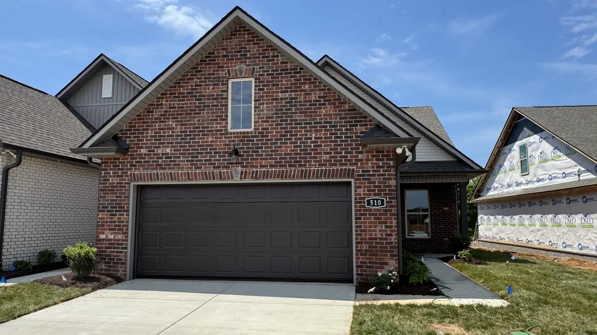 510 W Foxrun, Springfield, TN 37172 - #1
