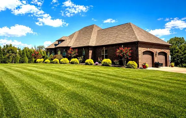 3870 Head Rd, Adams, TN 37010