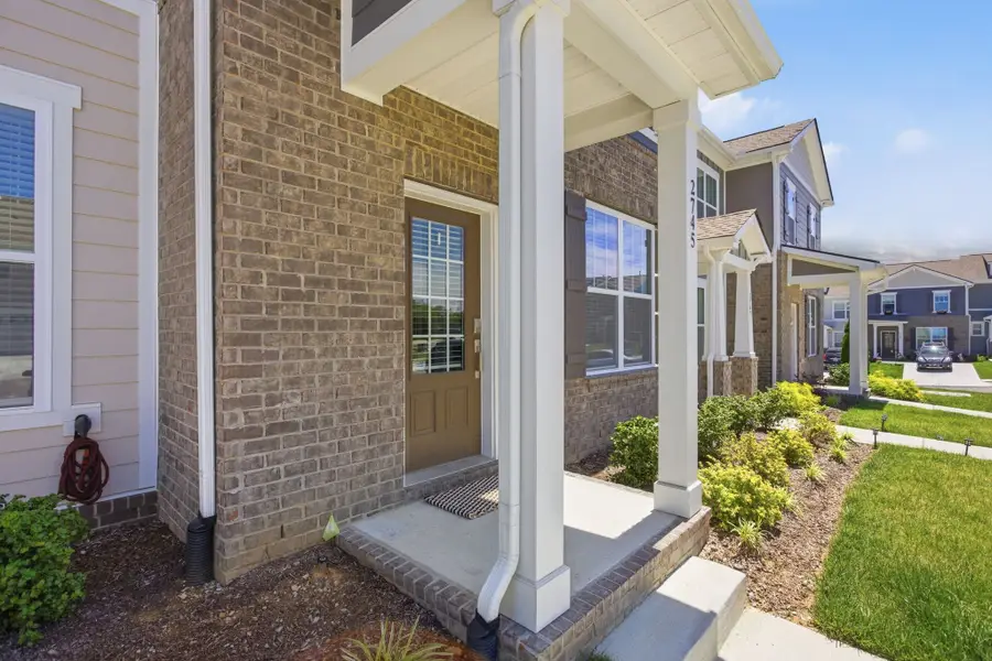 2745 Fordham St, Columbia, TN 38401 - #2