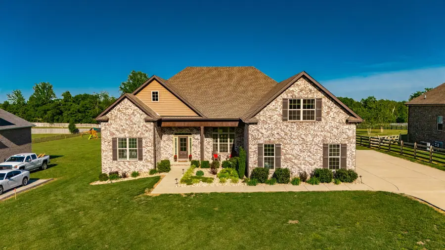 335 Drivers Ln, Gallatin, TN 37066 - #2