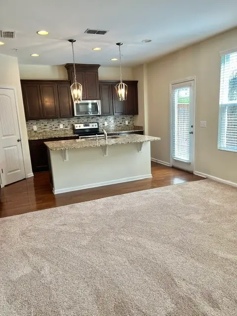 1046 Livingstone Ln, Mount Juliet, TN 37122 - #2