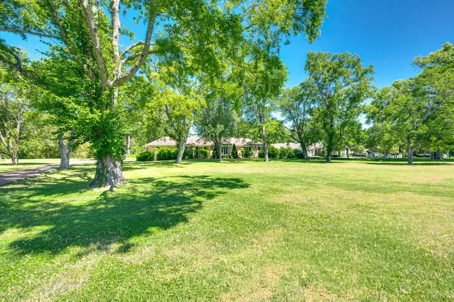 6412 Harding Pike, Nashville, TN 37205 - #3