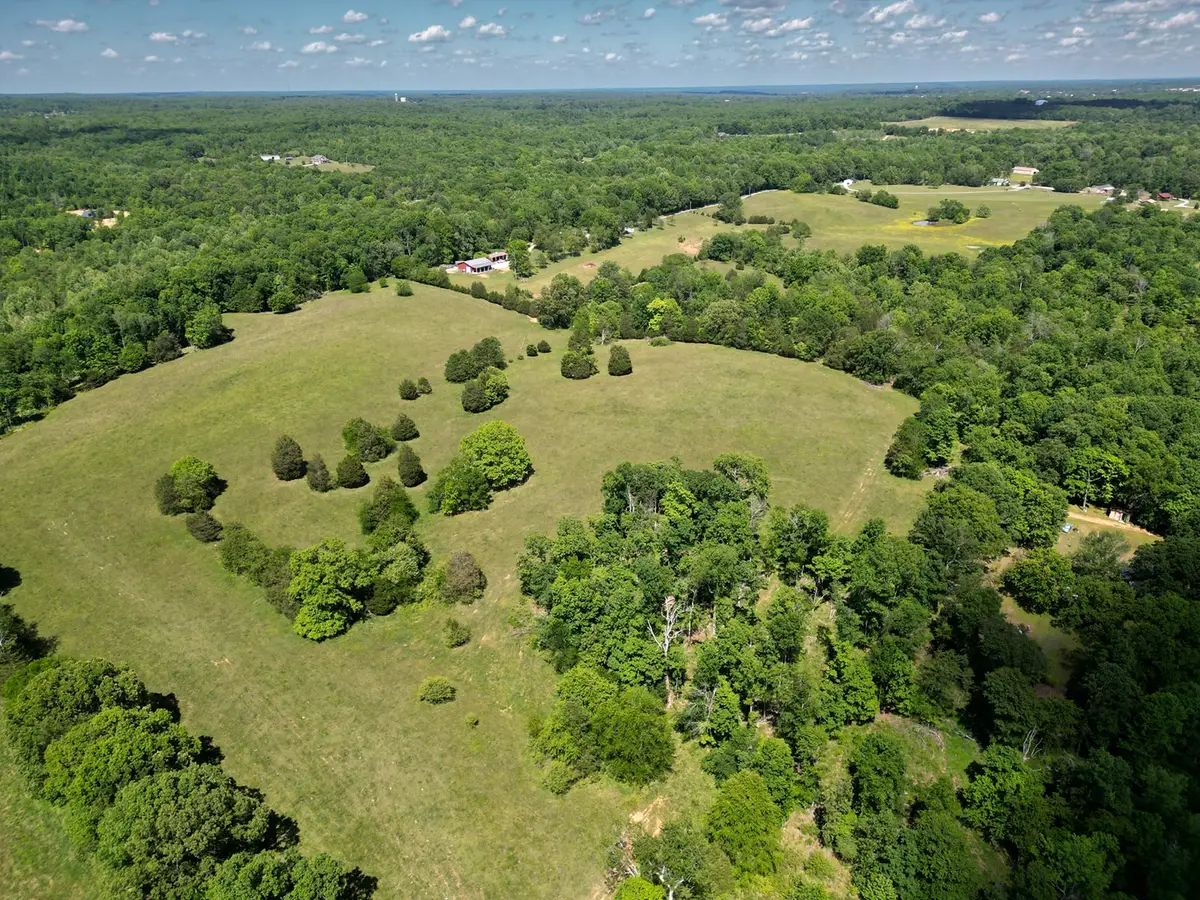 592 Eno Rd, Dickson, TN 37055 - #1